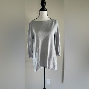WHBM 3/4 sleeve split back shirt
